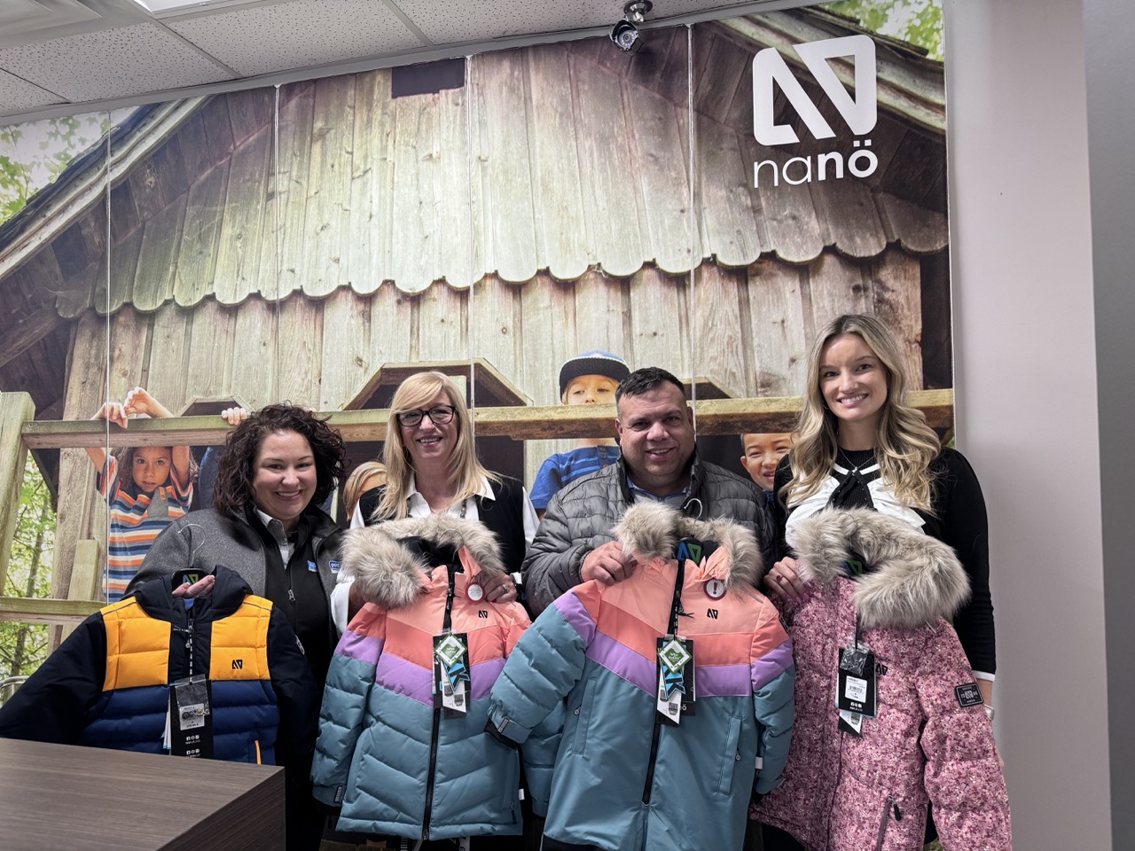 Desharnais Nokian remettent 300 habits neige 2025